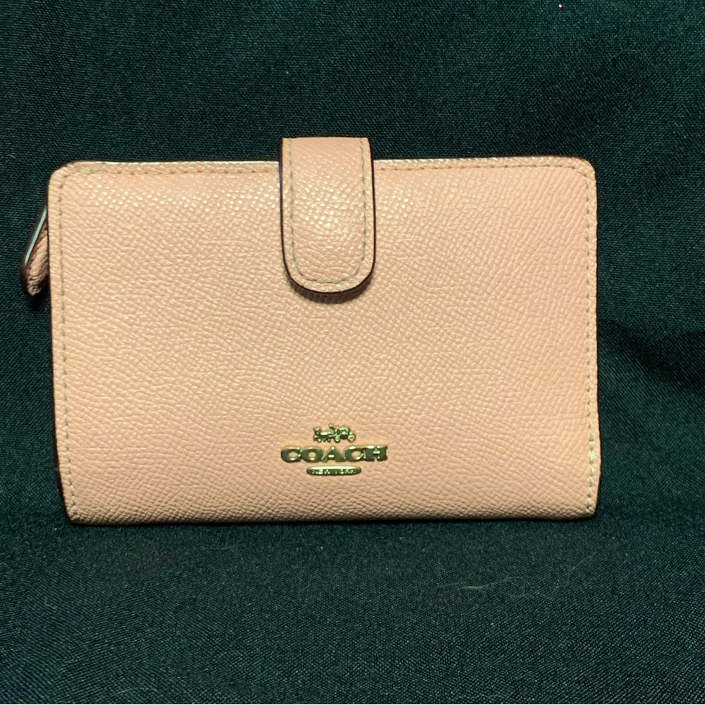 Coach Medium Corner Zip Wallet - image 1